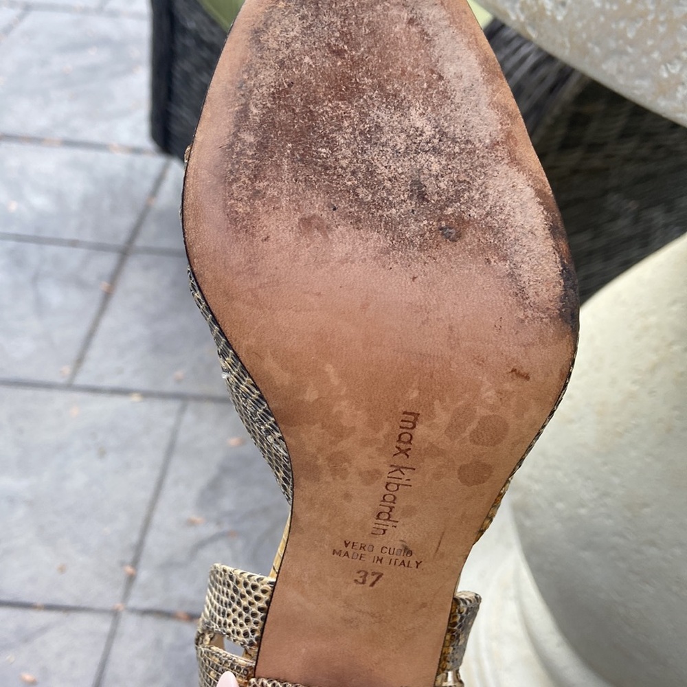 Snakeskin Pumps - Picture 4 of 10